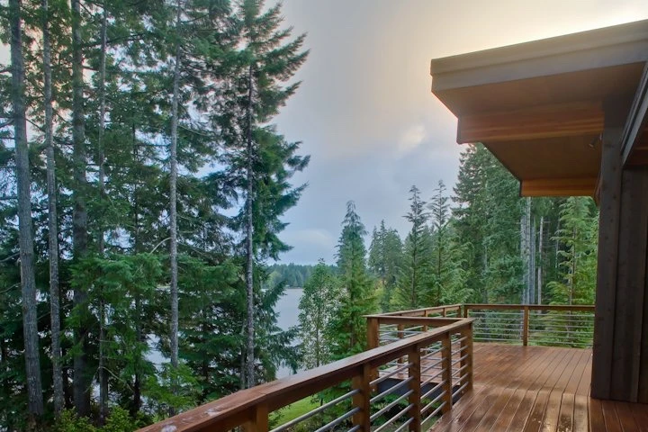 Spencer Lake Cabin thumbnail 4