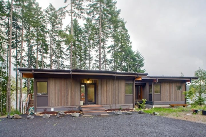 Spencer Lake Cabin thumbnail 5