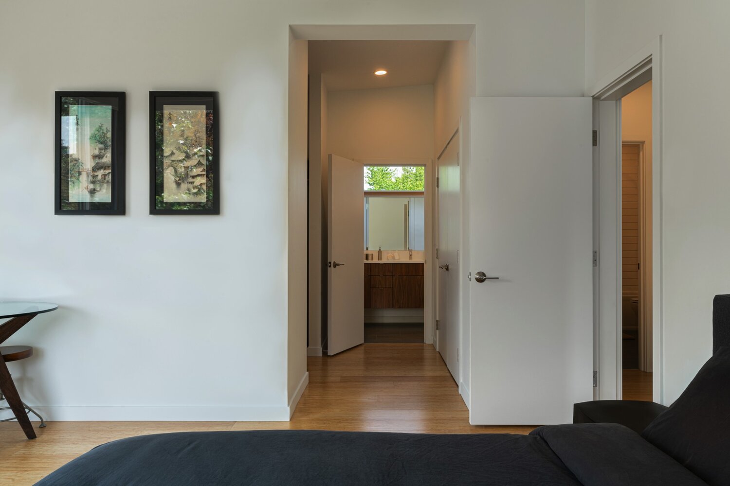 Bryant Option thumbnail 9