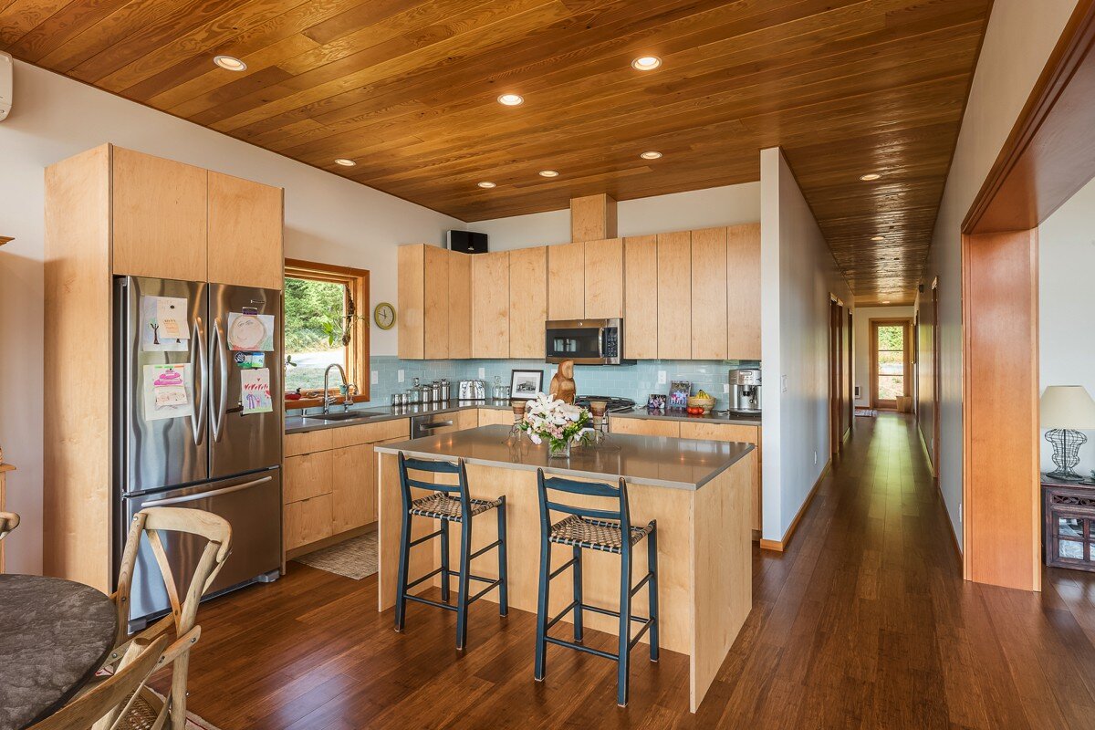 Camano Shift thumbnail 8