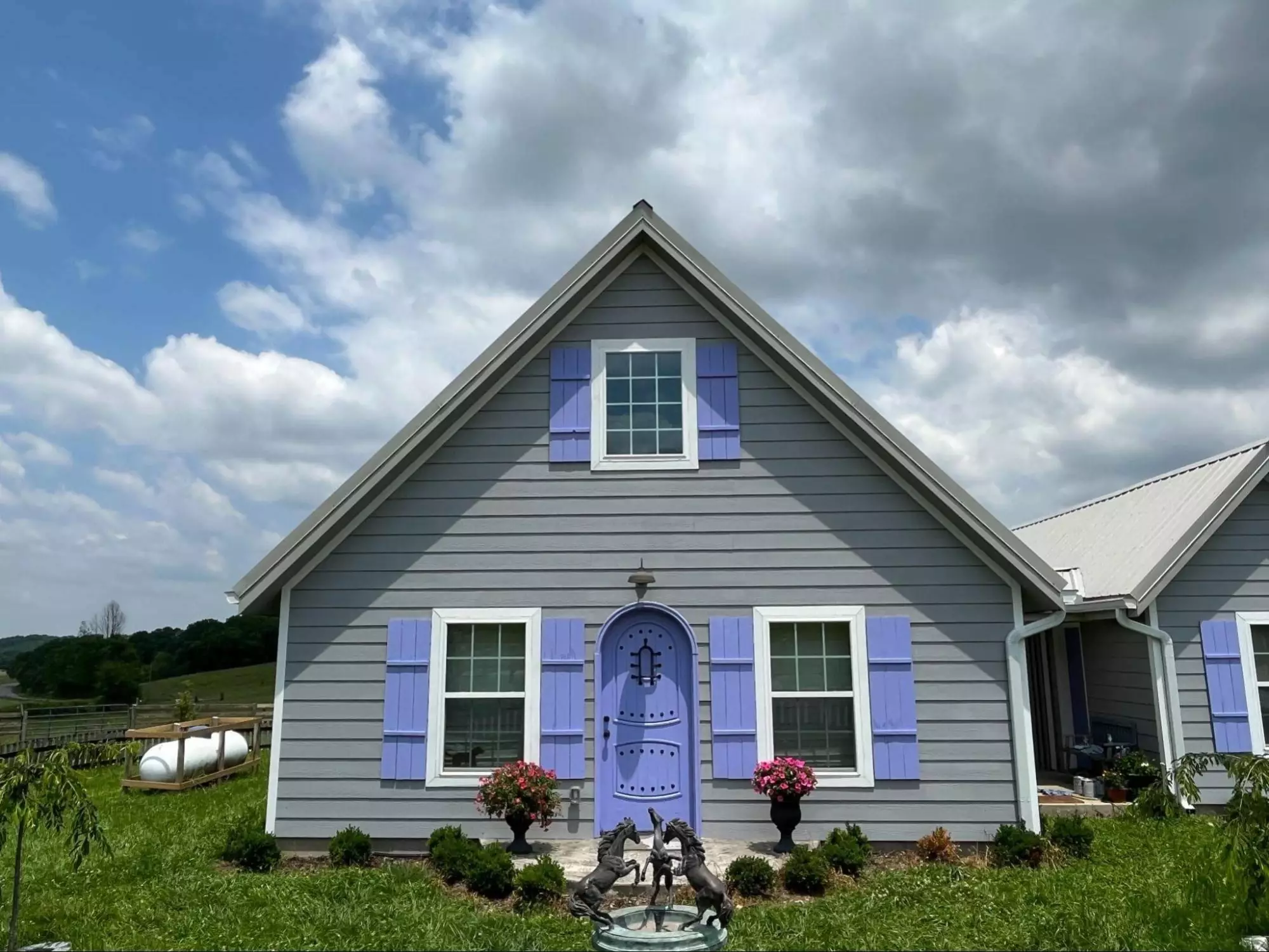 The Cottage thumbnail 2