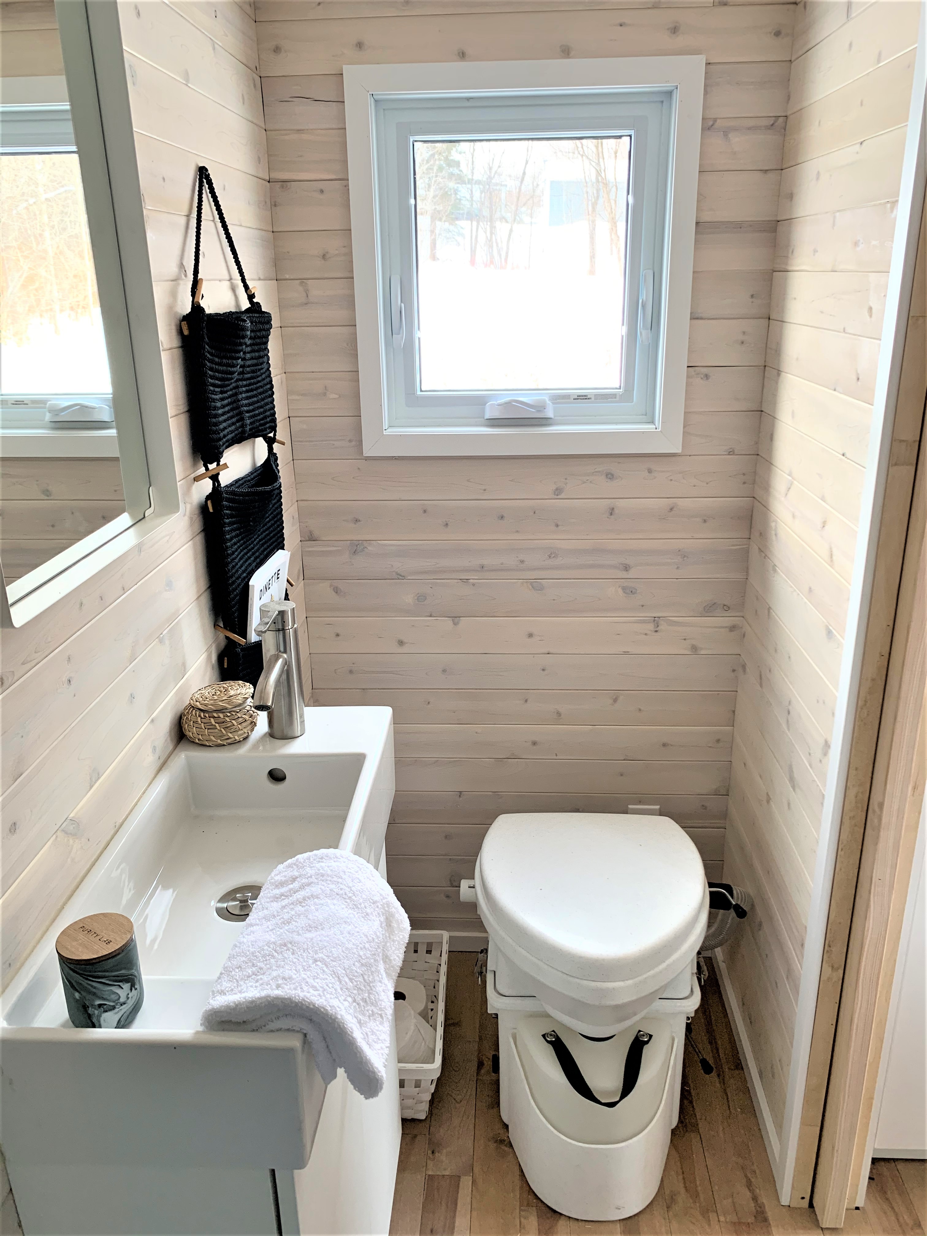 20 STANDARD FEET thumbnail 11