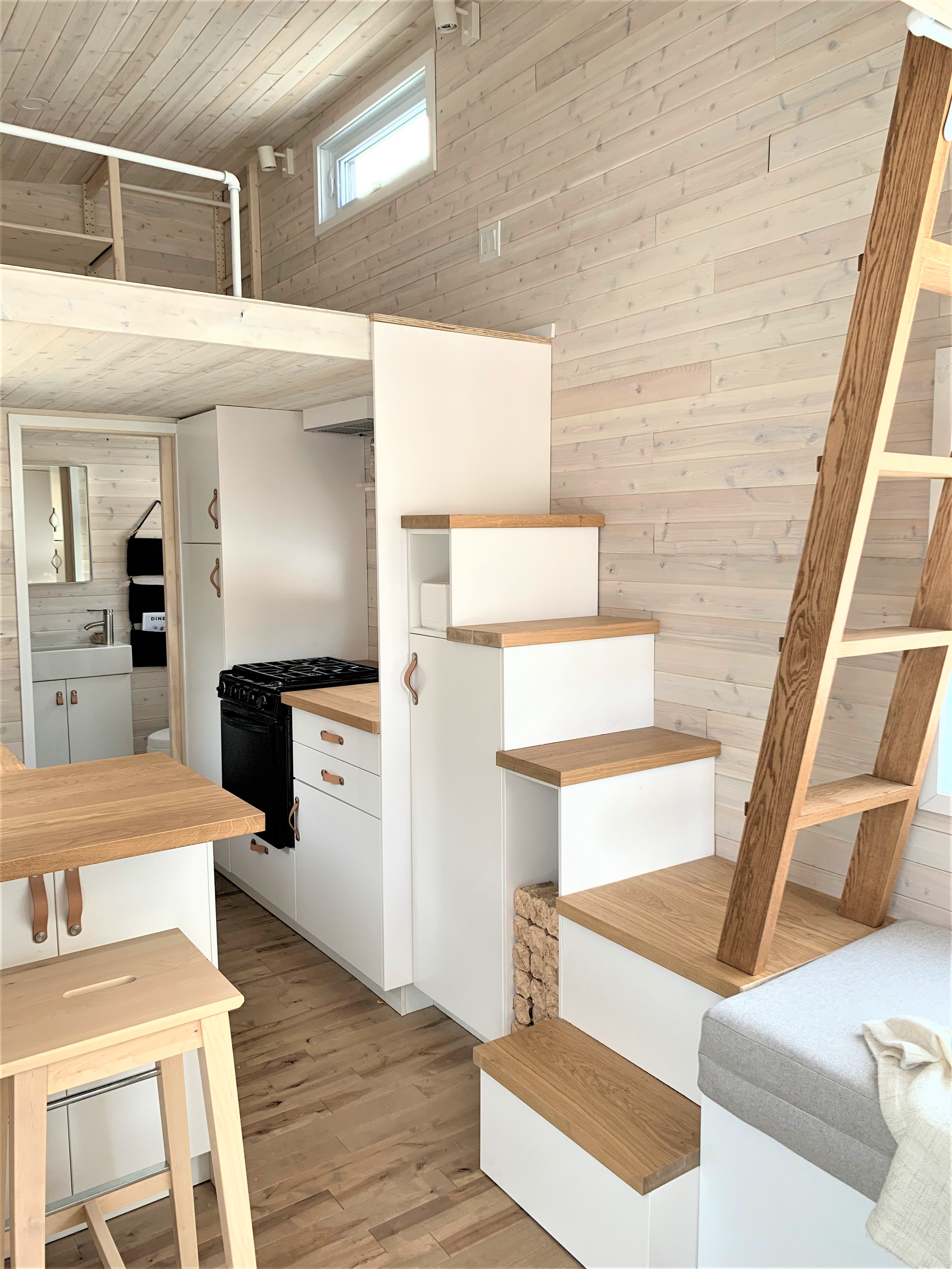 20 STANDARD FEET thumbnail 2