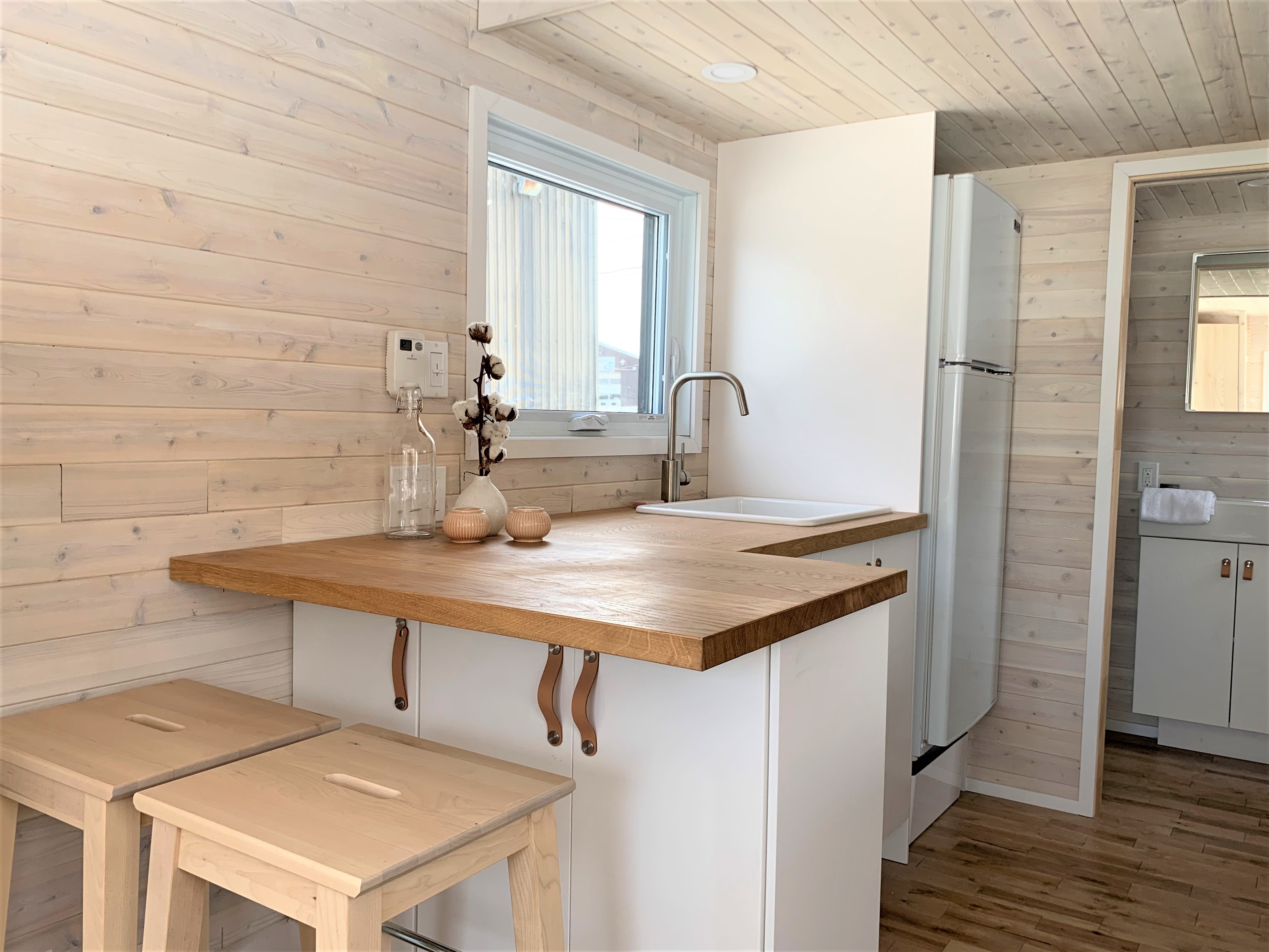 20 STANDARD FEET thumbnail 8