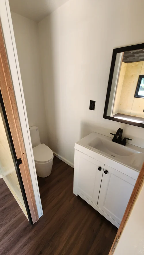 The Sixteen BnB thumbnail 14