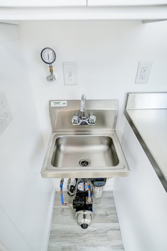 Baker's COFFEE SHOP thumbnail 27