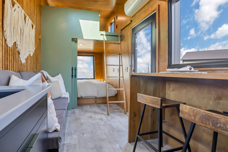 CATALINA thumbnail 25