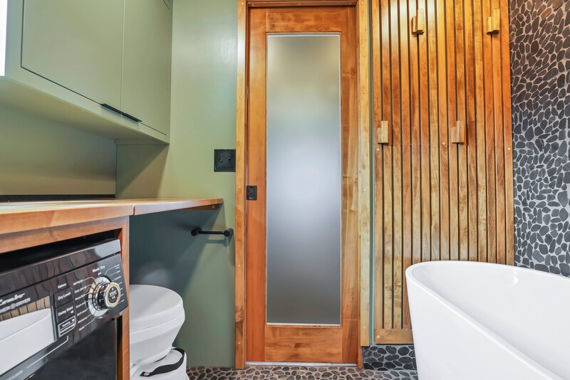 CATALINA thumbnail 31