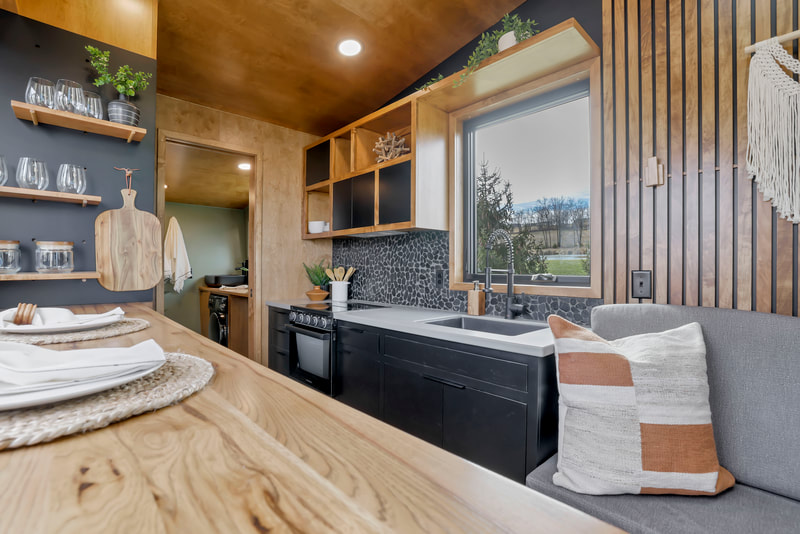 CATALINA thumbnail 35