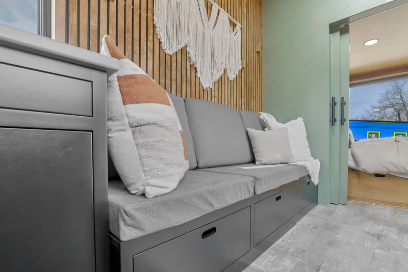 CATALINA thumbnail 54