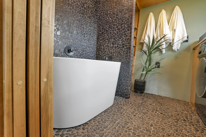 CATALINA thumbnail 96