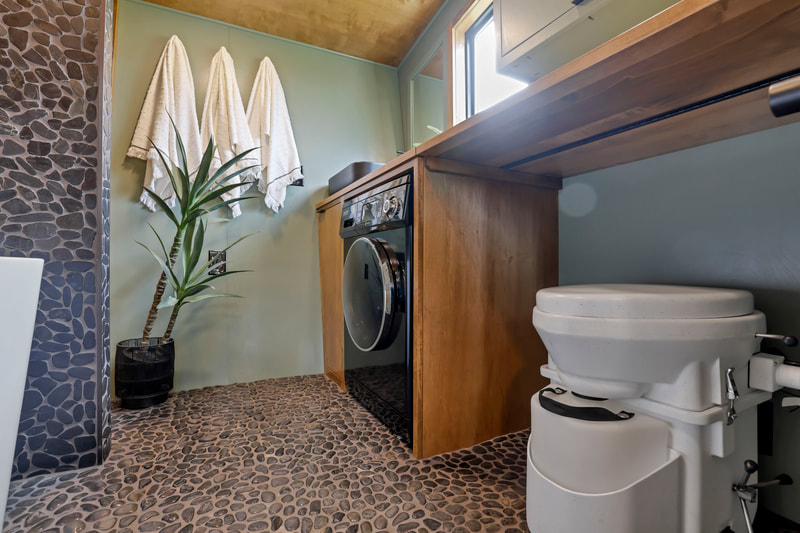 CATALINA thumbnail 98