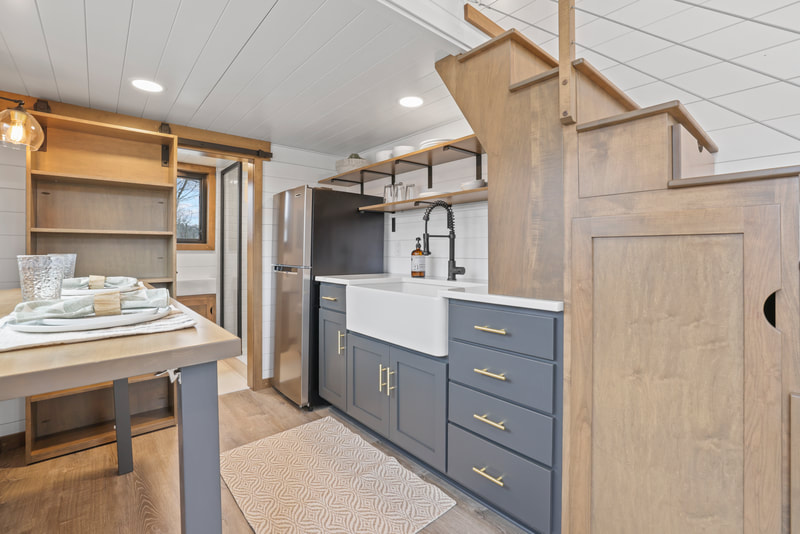 COASTAL MODERN thumbnail 24