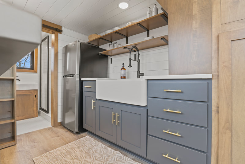 COASTAL MODERN thumbnail 31