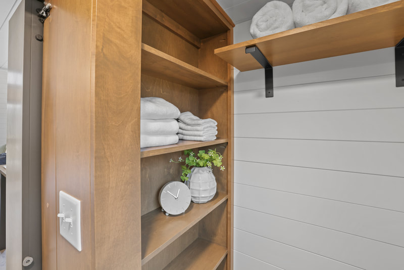 COASTAL MODERN thumbnail 40