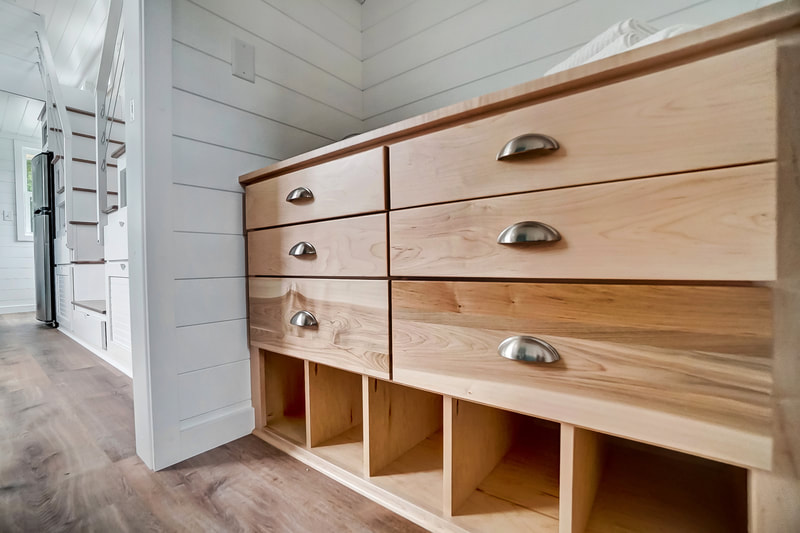 GALLAWAY thumbnail 18