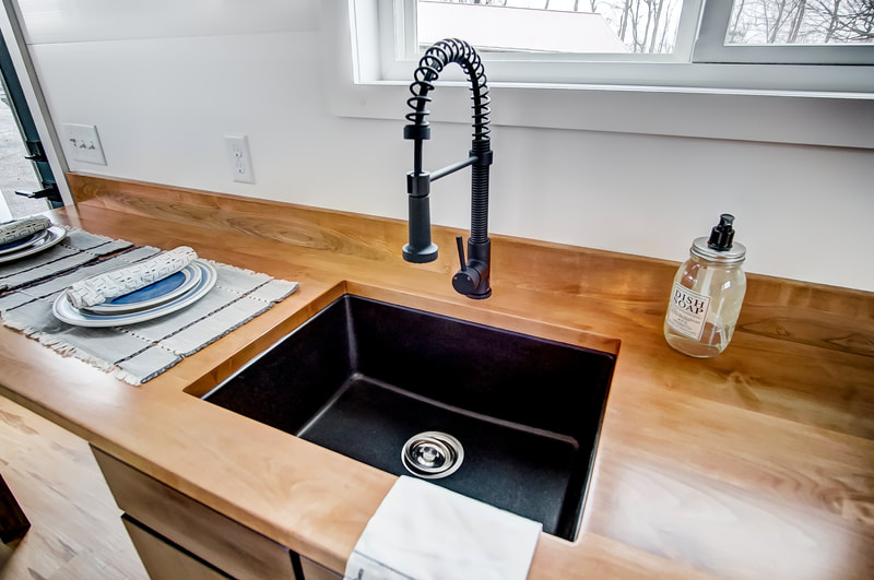 NAGS HEAD thumbnail 14