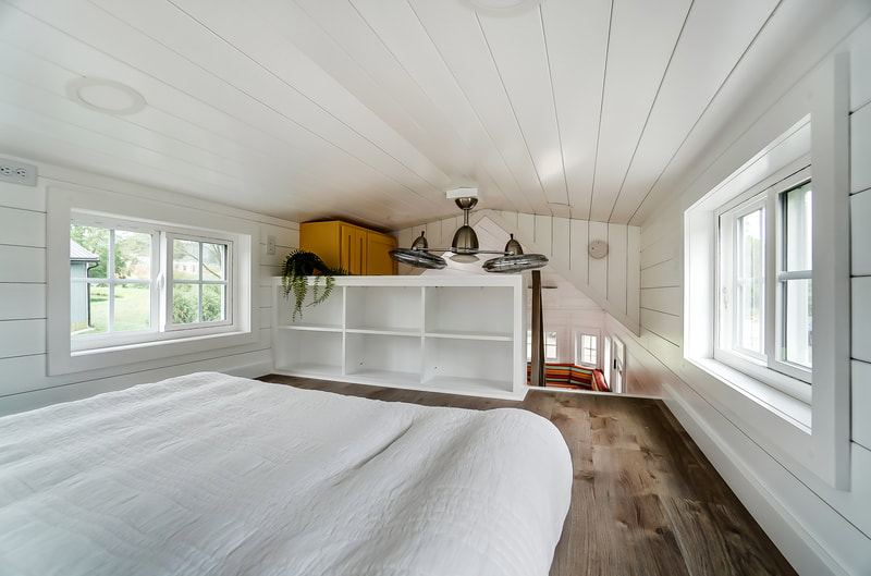 ONE PARTICULAR HARBOUR thumbnail 10