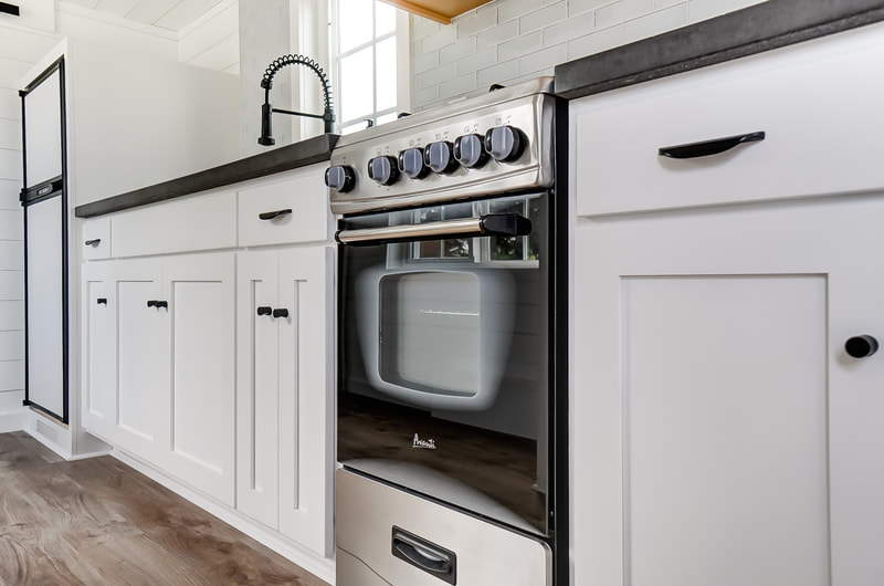 ONE PARTICULAR HARBOUR thumbnail 17