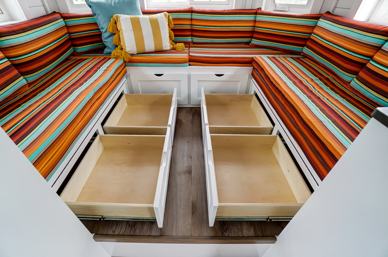 ONE PARTICULAR HARBOUR thumbnail 30