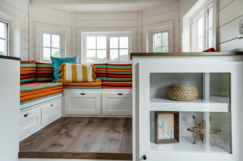 ONE PARTICULAR HARBOUR thumbnail 37