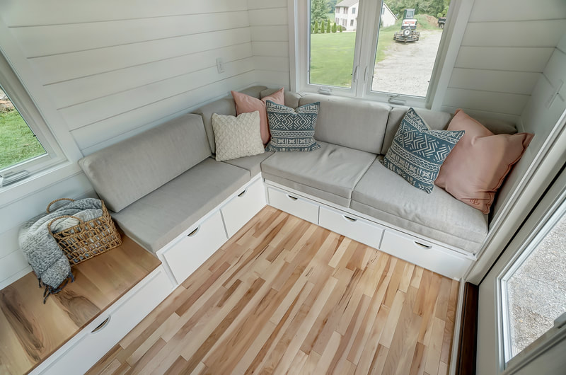 RAINIER thumbnail 31