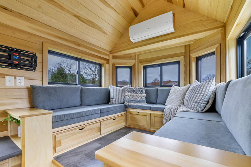 THE BOND thumbnail 11