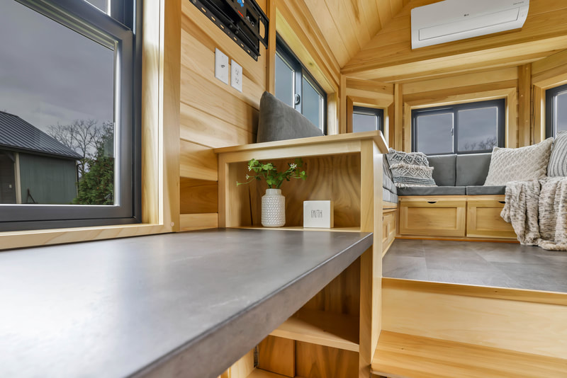 THE BOND thumbnail 13