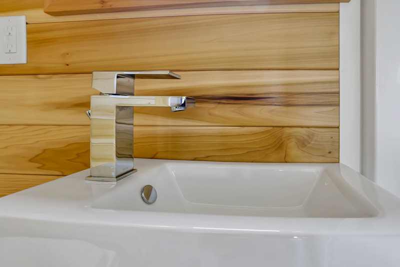 THE BOND thumbnail 40