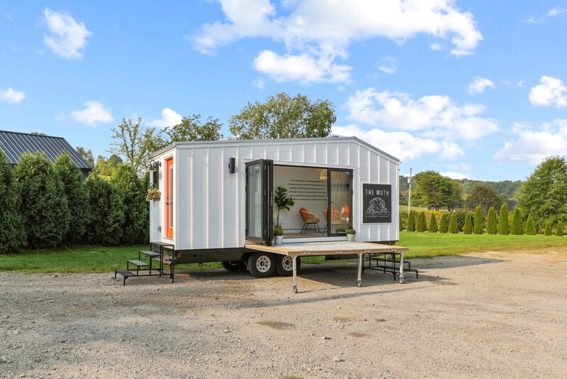 THE MOTH thumbnail 12