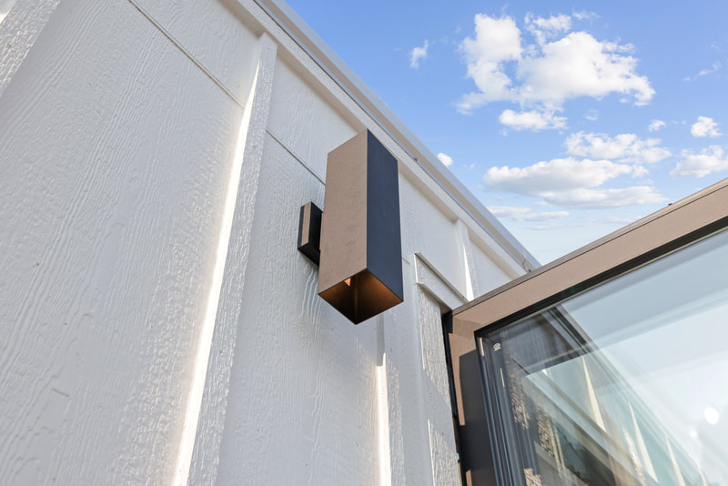 THE MOTH thumbnail 18