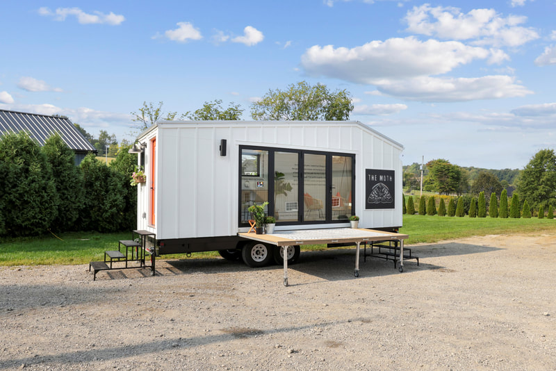 THE MOTH thumbnail 34