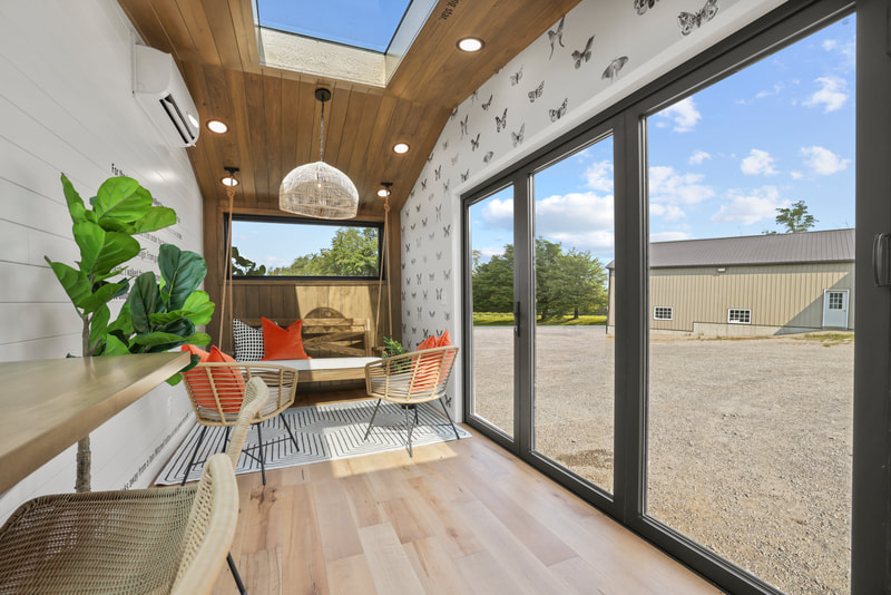 THE MOTH thumbnail 38