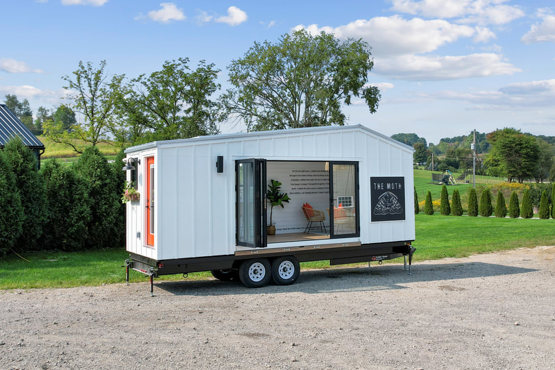 THE MOTH thumbnail 4