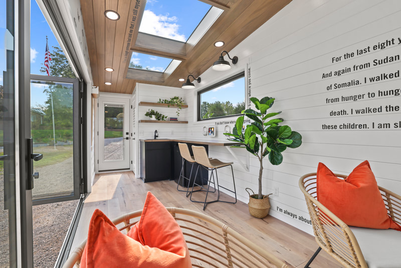 THE MOTH thumbnail 48