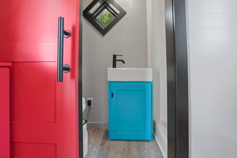 THE ROCKET thumbnail 7