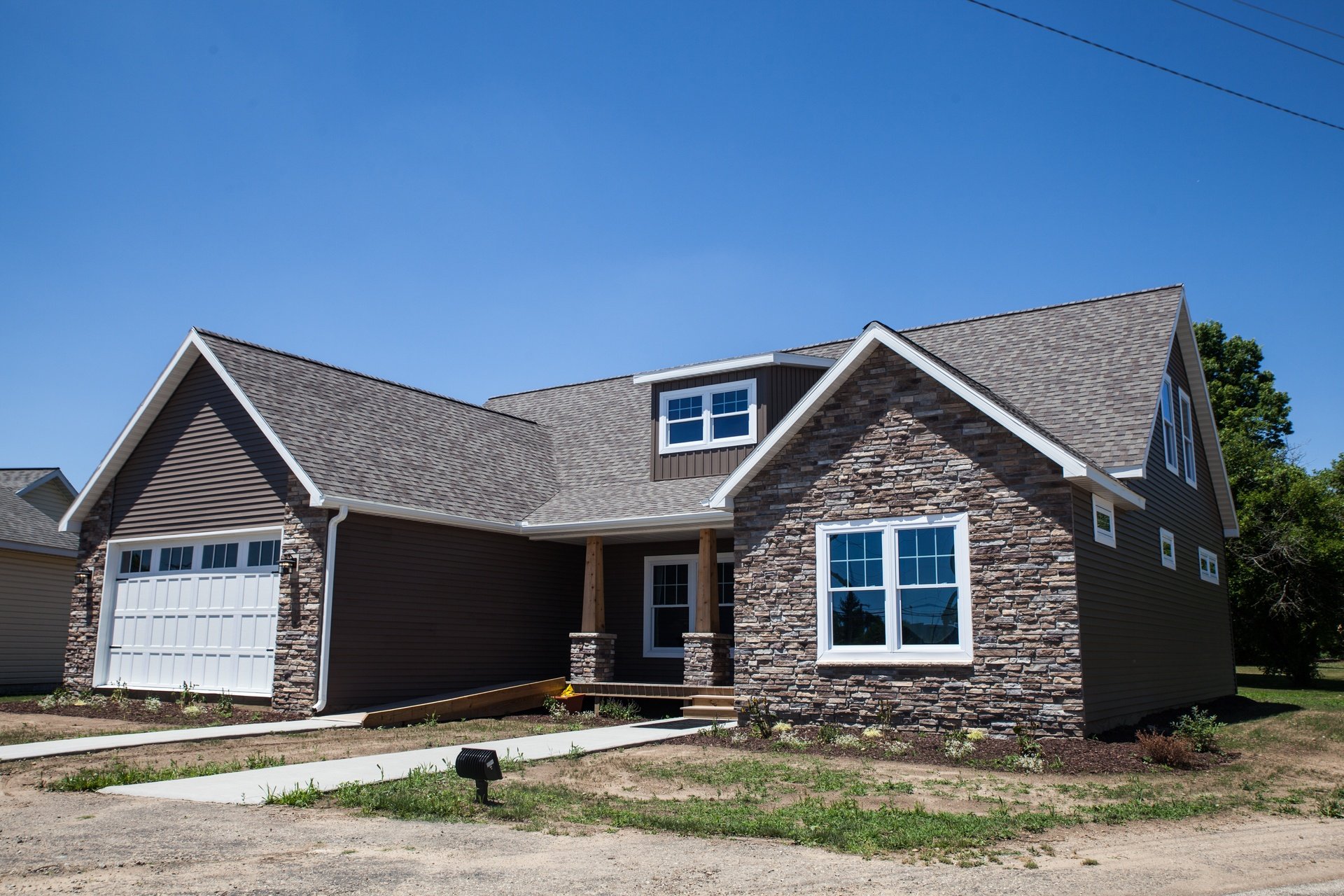 Craftsman Cape Cod Modular Home (Finished 2nd Floor) thumbnail 4