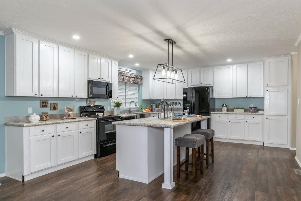 Whispering Creek Ranch Double Wide Mobile Home – 32 x 66 thumbnail 4