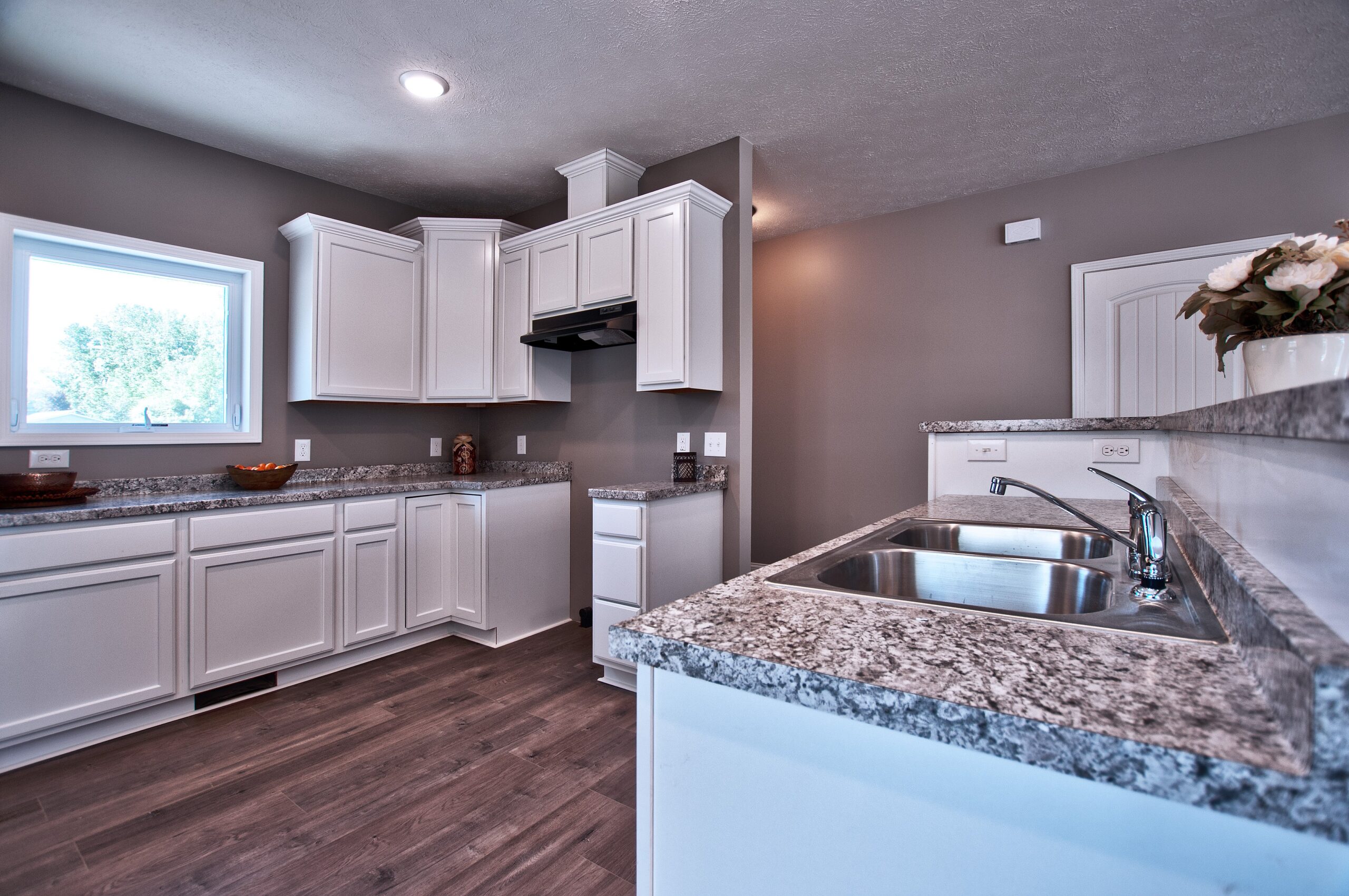 Wildwood Ranch Modular Home thumbnail 7