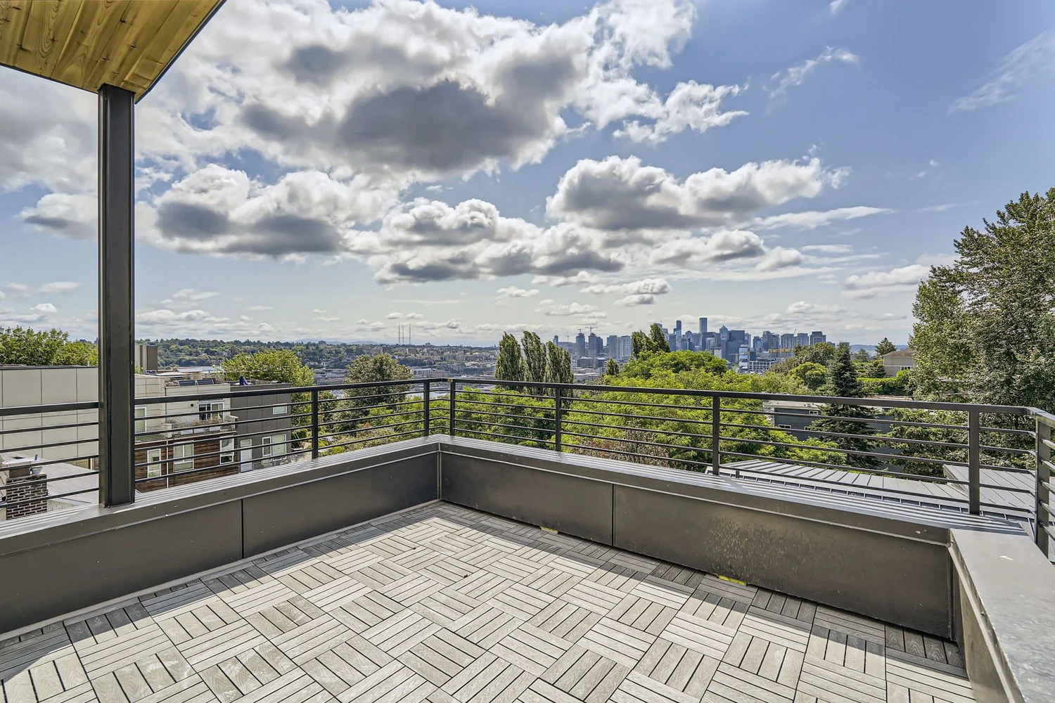 515 Howe St | Queen Anne, Seattle thumbnail 17