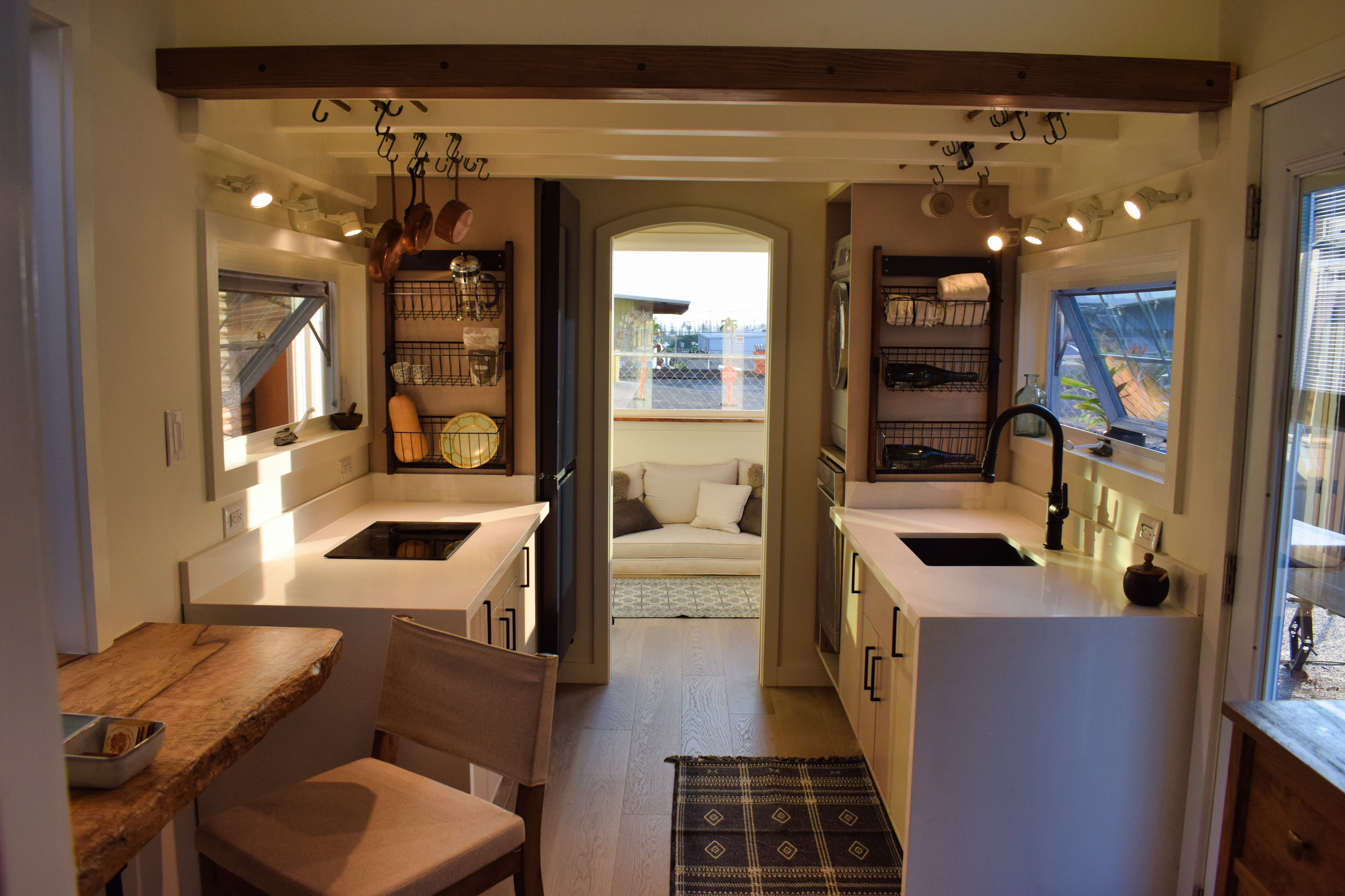 The Paradise thumbnail 19