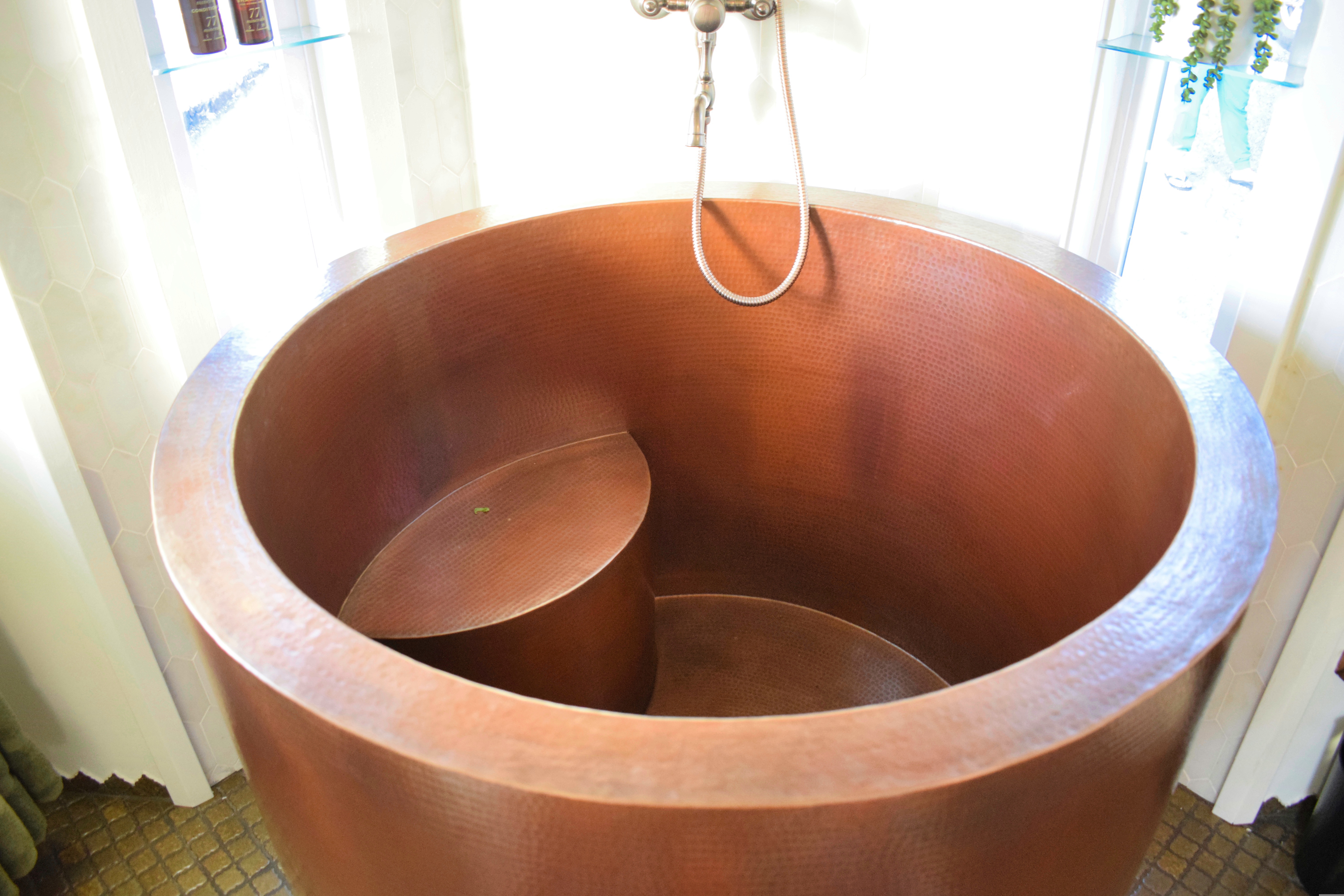 The Paradise thumbnail 35