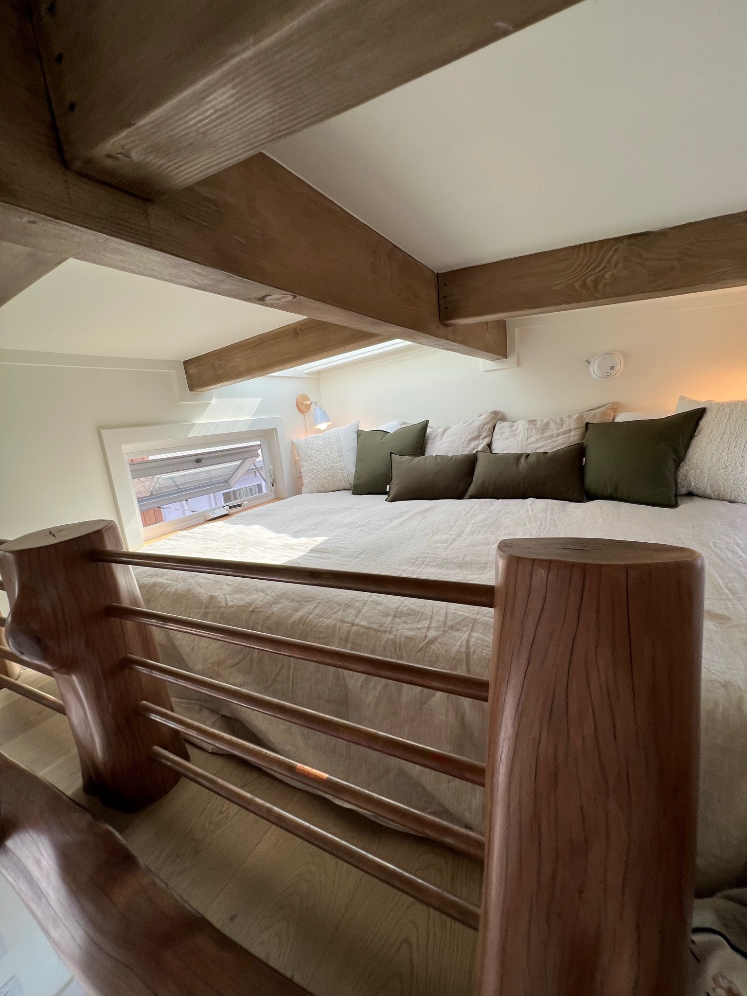 The Paradise thumbnail 42