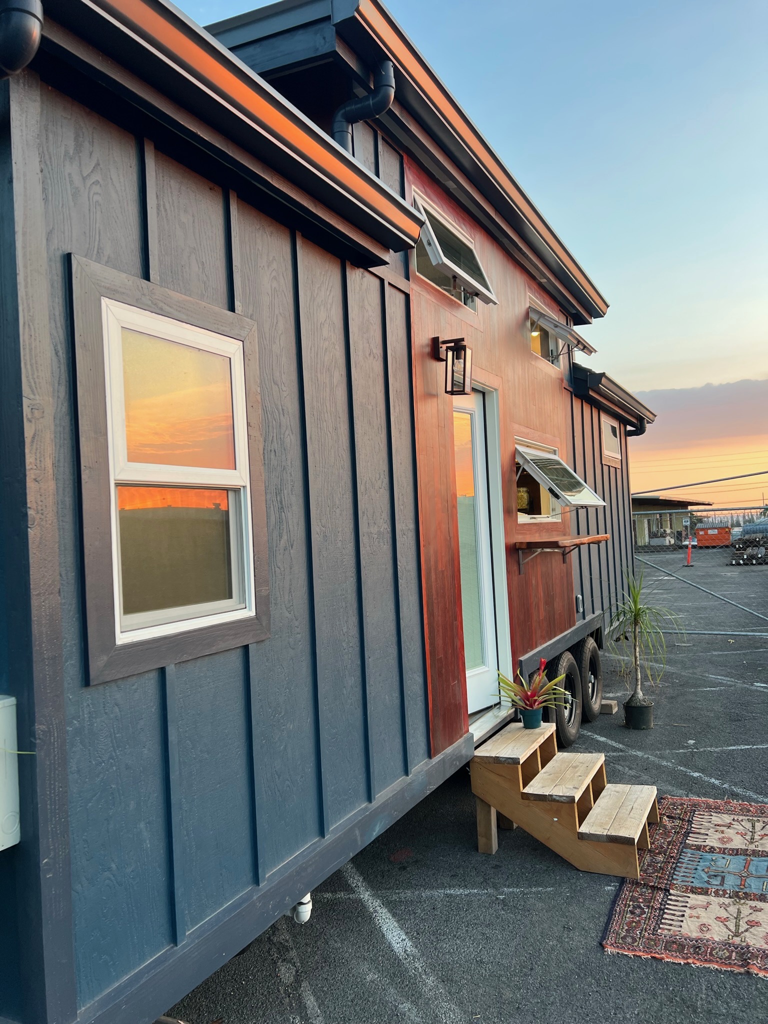 The Paradise thumbnail 44