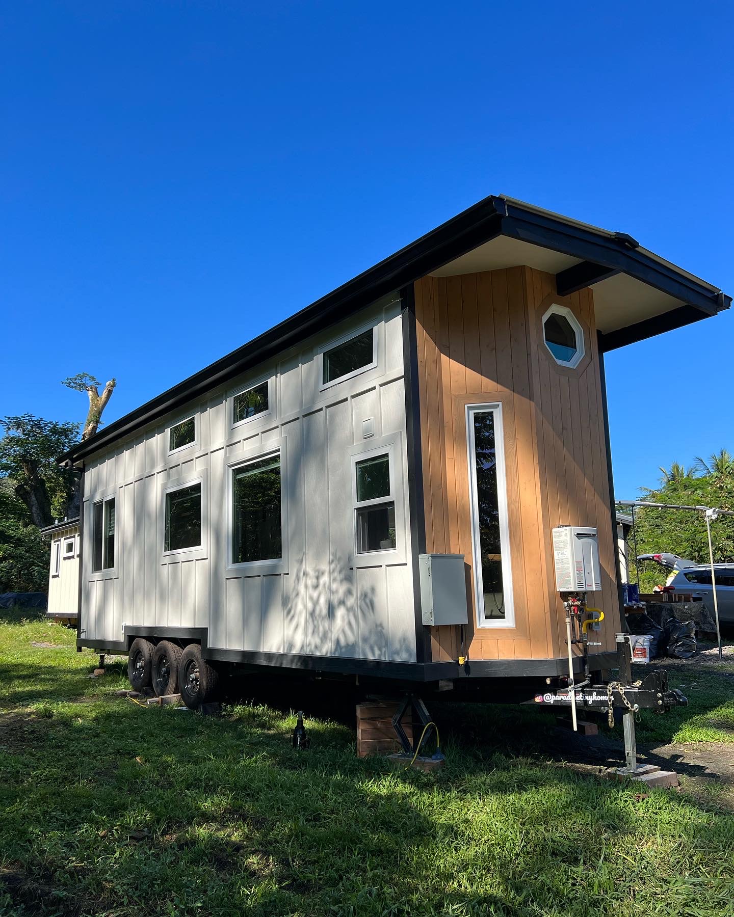 The Paradise thumbnail 47