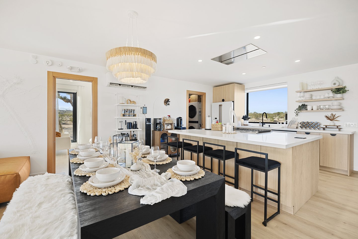 JOSHUA TREE CONTAINER HOUSE thumbnail 12