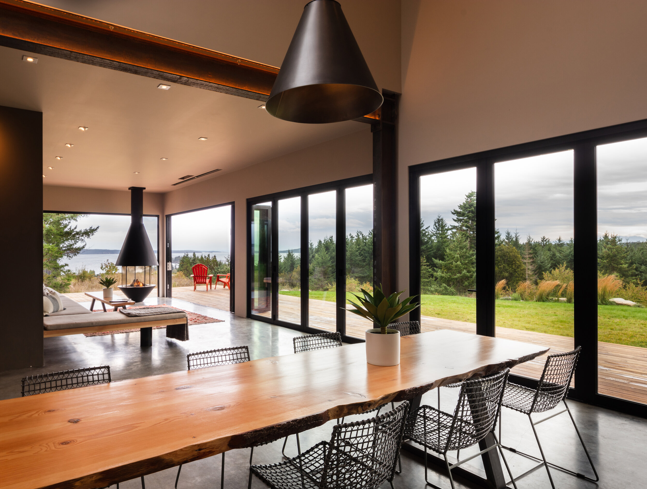 SALTWATER FARM thumbnail 12