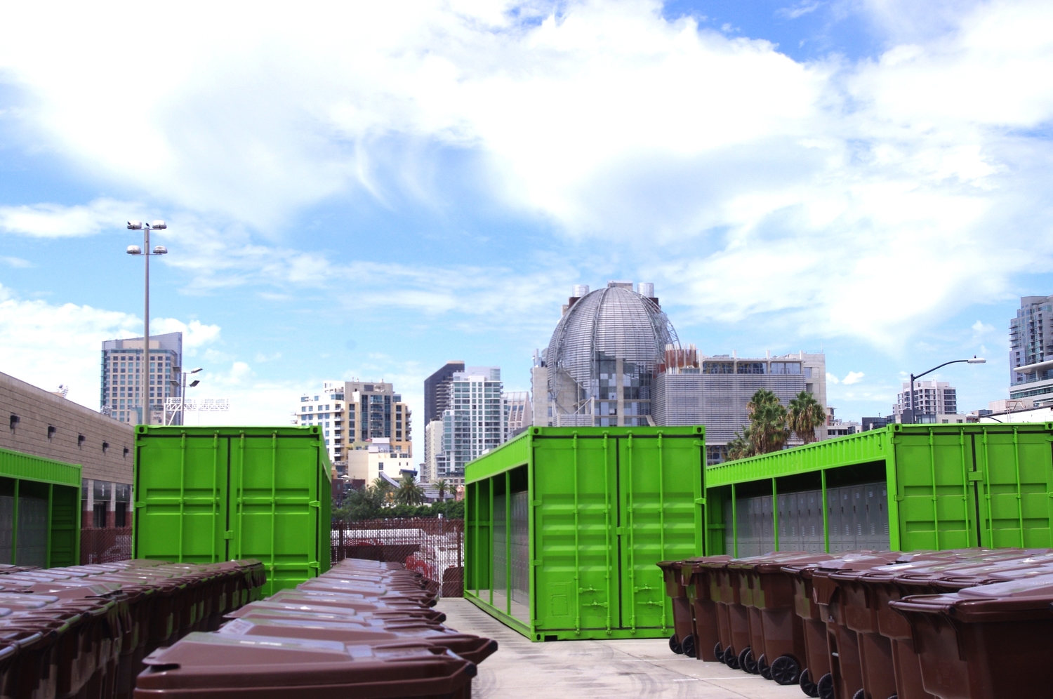 TRANSITIONAL CONTAINER CENTER by Rad Lab