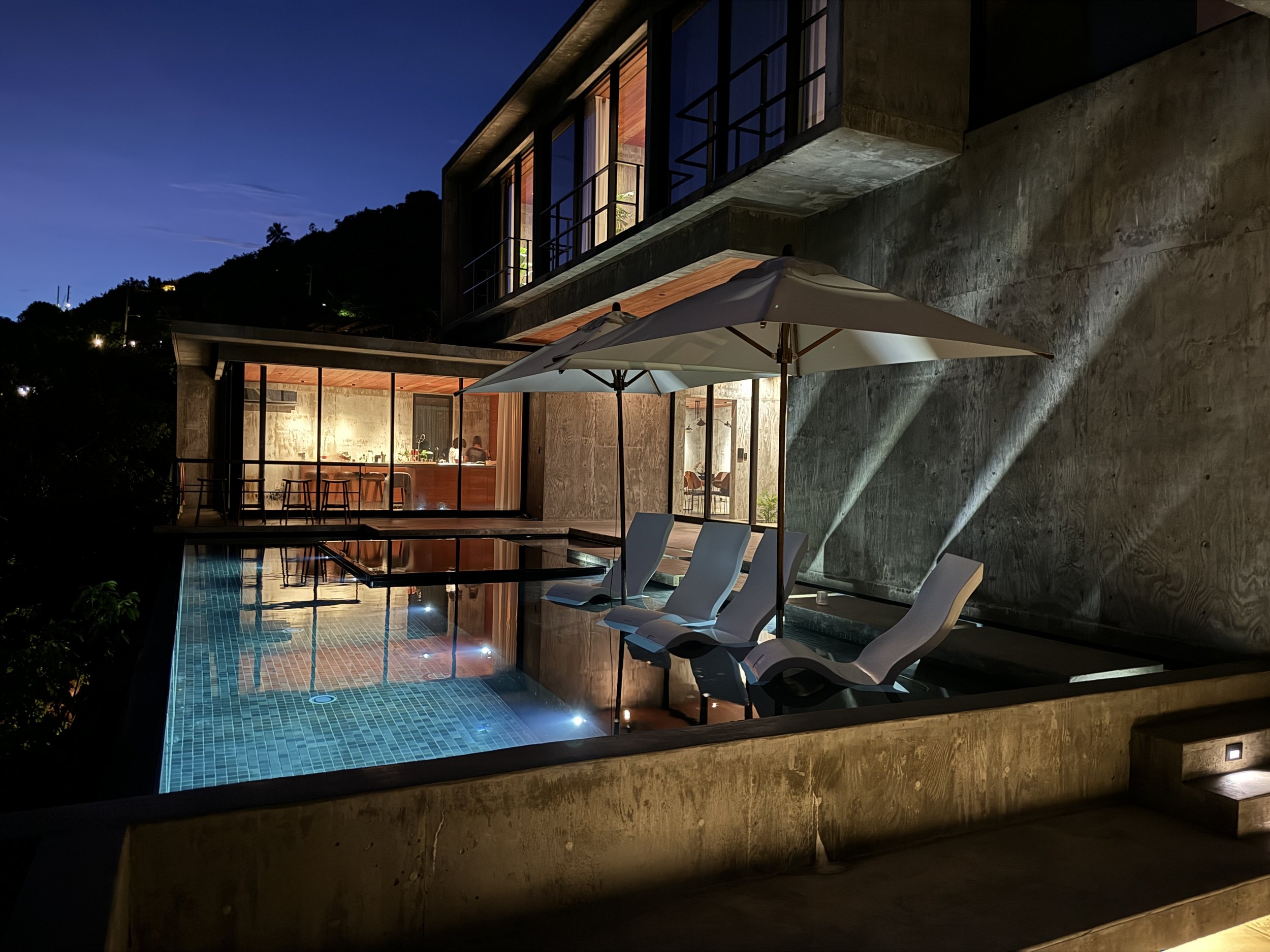 VI HOUSE thumbnail 17