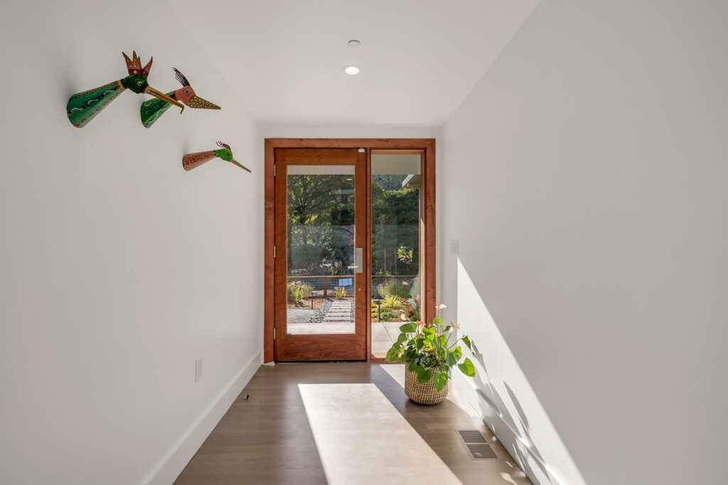 SD-155-m thumbnail 13